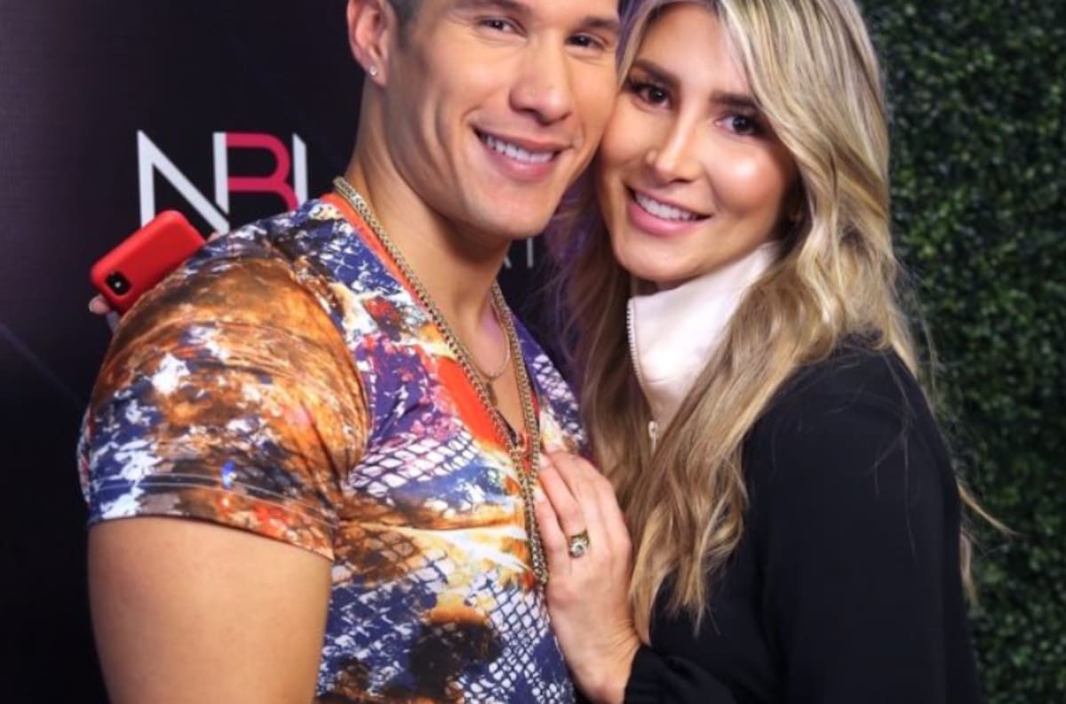 Natasha Araos responde a quienes la cuestionan por no estar con Chyno “en momentos difíciles”