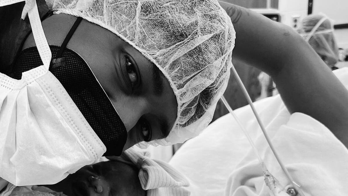 Nick Cannon recibe a su noveno bebé, la primera con LaNisha Cole