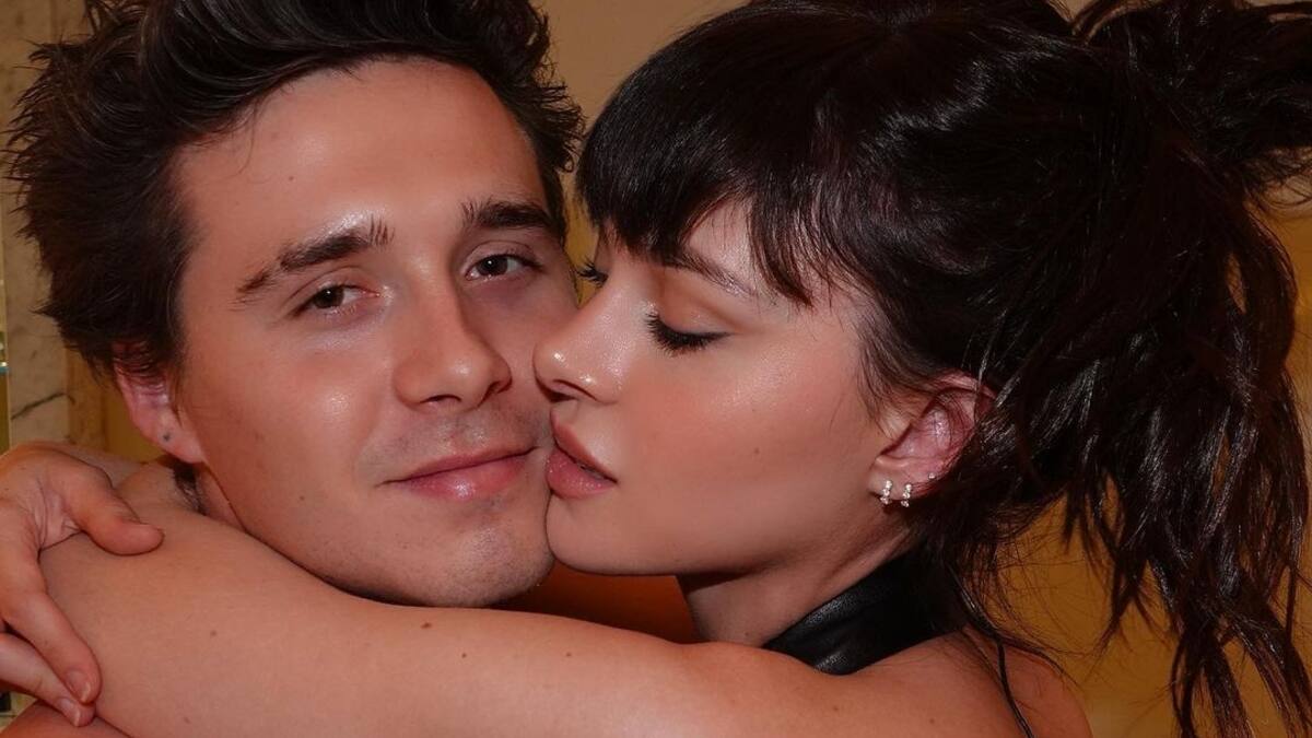 Nicola Peltz se deja besar por un hombre que no es Brooklyn Beckham
