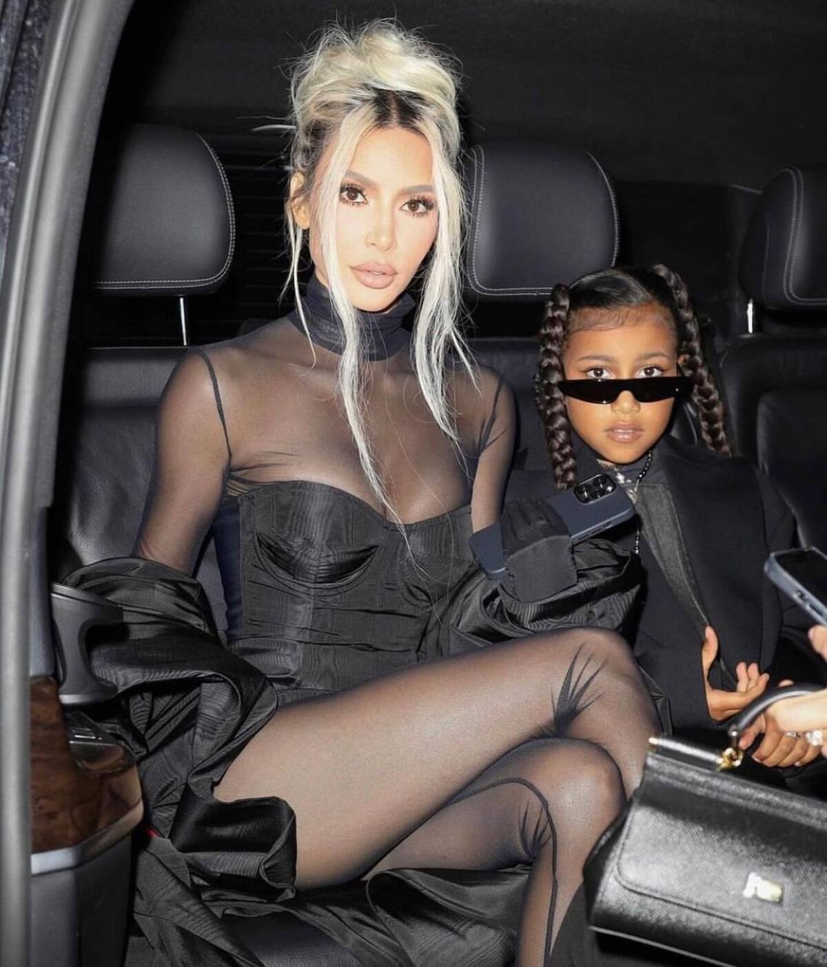 North West impresiona por su look oculto que hace alusión a sus padres - Créditos: Instagram