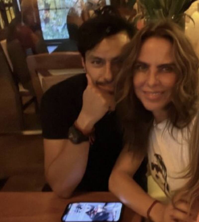 Novio de Kate del Castillo viaja para sorprenderla
- Créditos: Instagram