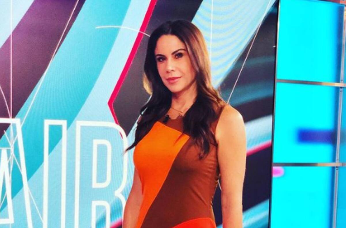 Paola Rojas casi se queda sin vestido en pleno programa en vivo