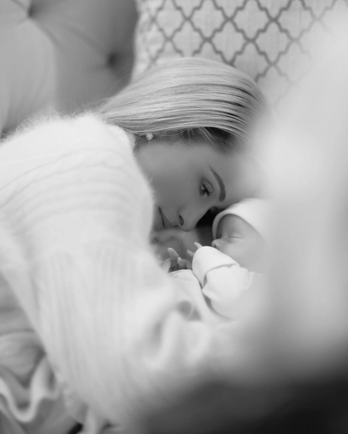 Paris Hilton derritió las redes al mostrarse muy cariñosa con su bebé - Créditos: Instagram