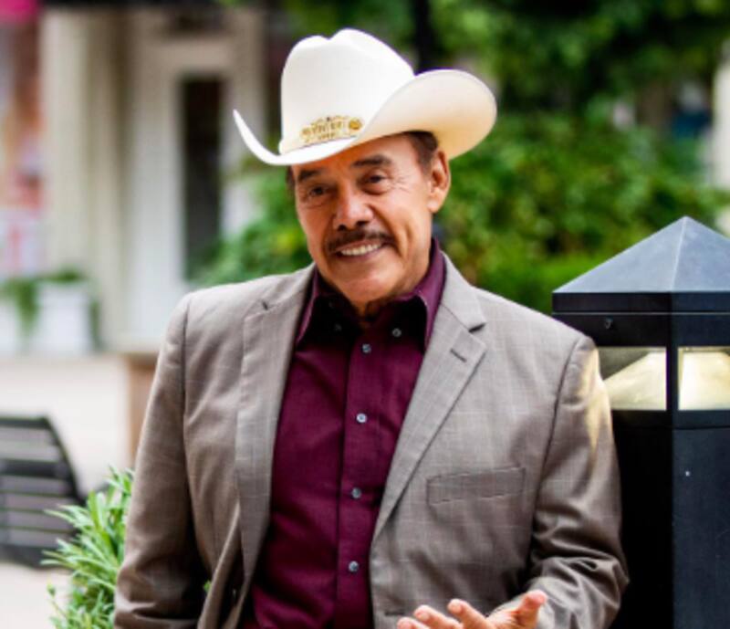 Pedro Rivera saca la cara por su familia tras acusarlos de tóxicos - Créditos: Instagram