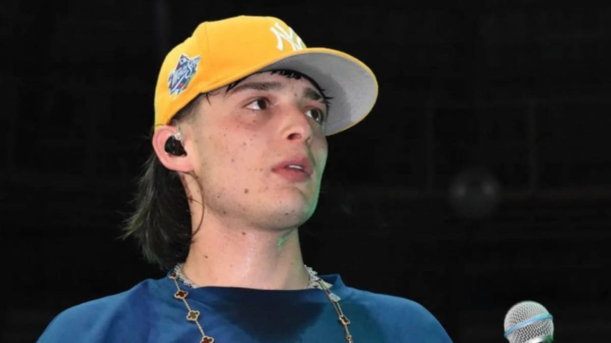 Los humildes inicios de Peso Pluma: El escueto salario de su debut musical