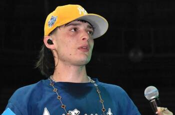 Los humildes inicios de Peso Pluma: El escueto salario de su debut musical