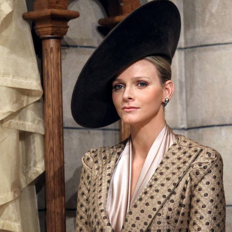 La princesa Charlene gasta una fortuna en vestirse bien.