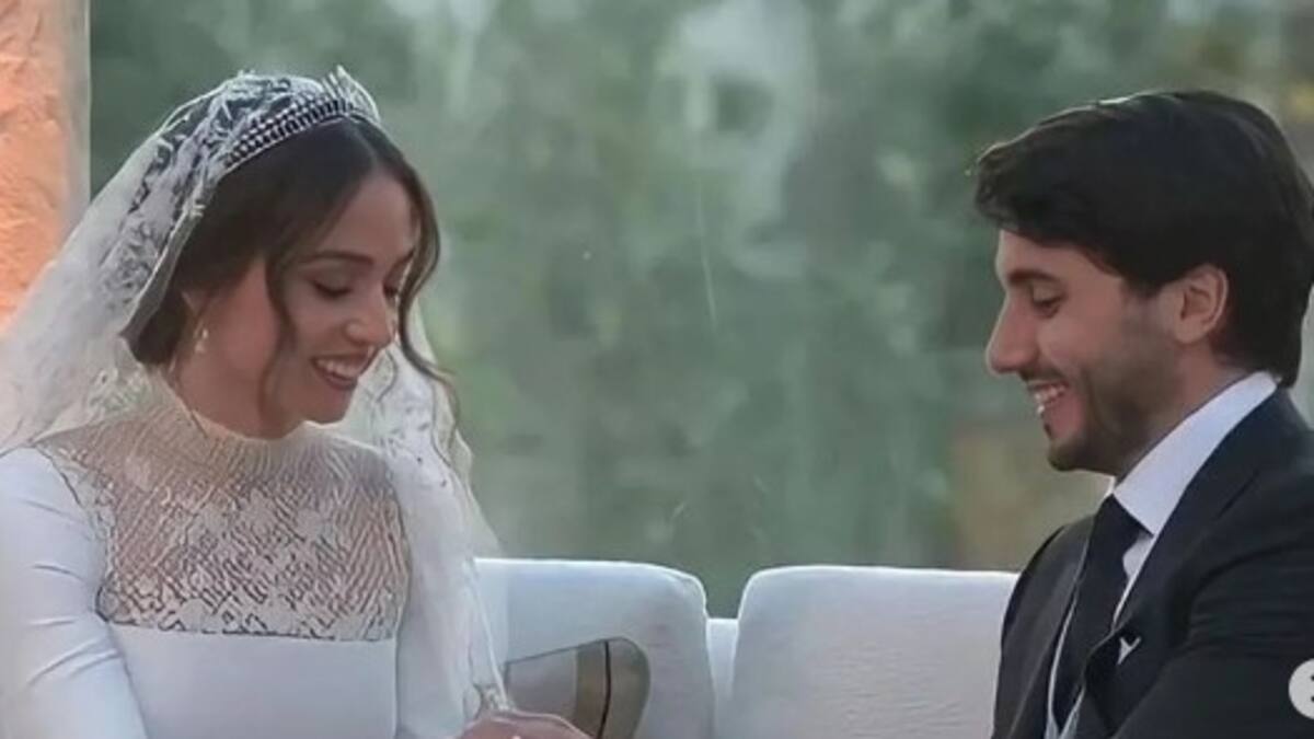 Princesa Iman de Jordania usa corona de diamantes para casarse con acaudalado empresario latino