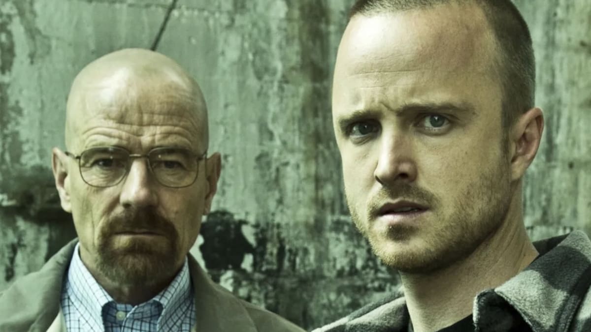 Estrella de 'Breaking Bad' toma radical decisión con su nombre y el de su hijo