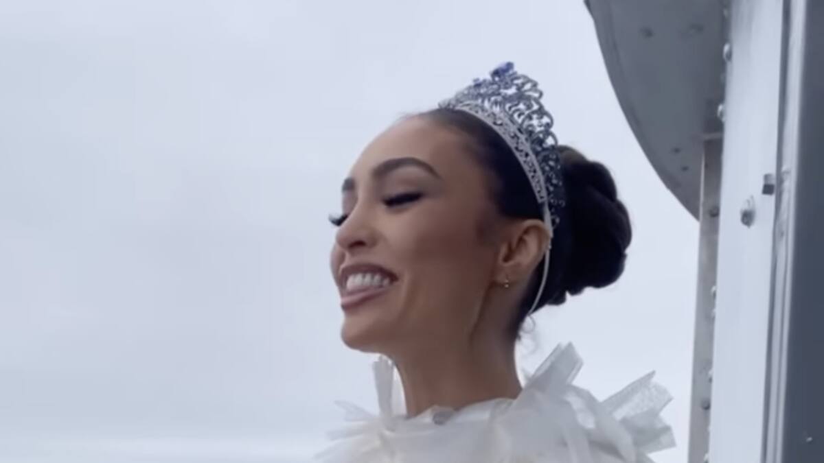 R’Bonney Gabriel luce indiferente ante críticas que recibe por ganar Miss Universo