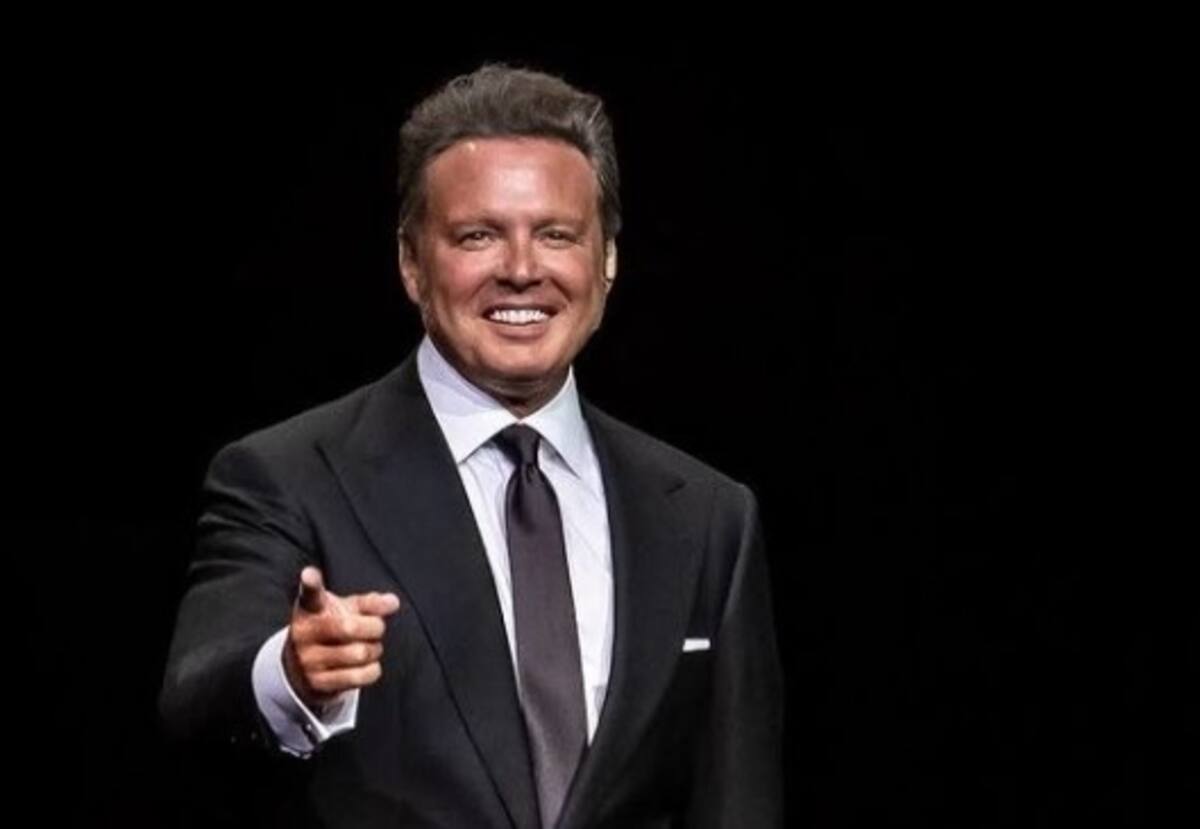 Reaparece Luis Miguel: fotografía lo muestra jovial y más delgado El cantante está en Miami - Créditos: Instagram