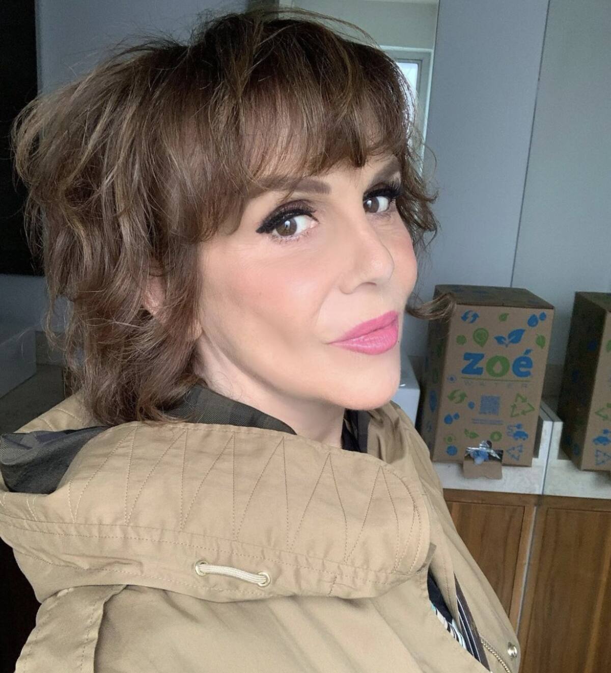 Rebecca Jones recibió buenas noticias respecto a la enfermedad que la mantuvo en cuidados intensivos. - Créditos: Instagram