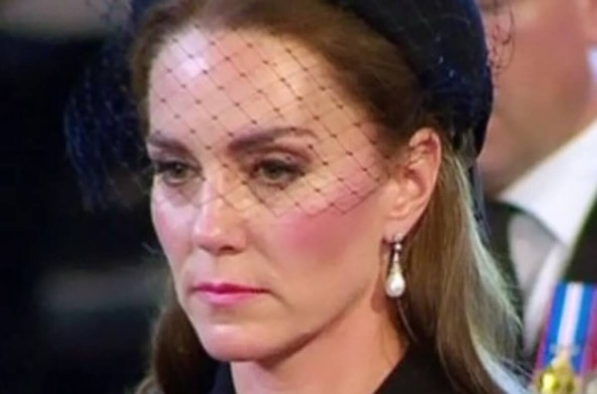 Kate Middleton se sonroja al conocer su récord de gastos que incomoda a la familia real