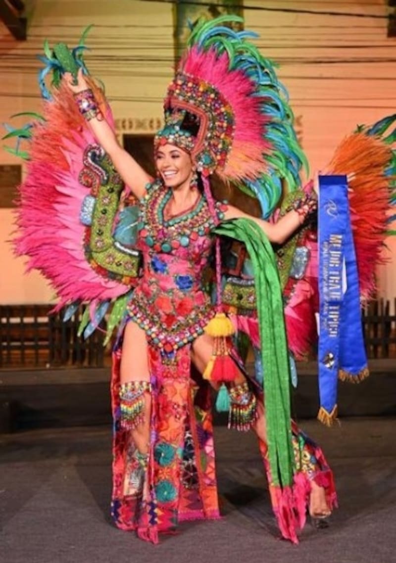 Reina de Guatemala maravilla en competencia de trajes típicos de Miss Hispanoamérica - Créditos: Instagram