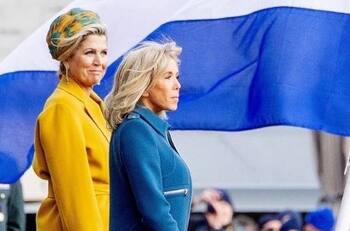 Reina Máxima de Países Bajos descolla al lado de Emmanuel Macron y opaca a su esposa Brigitte