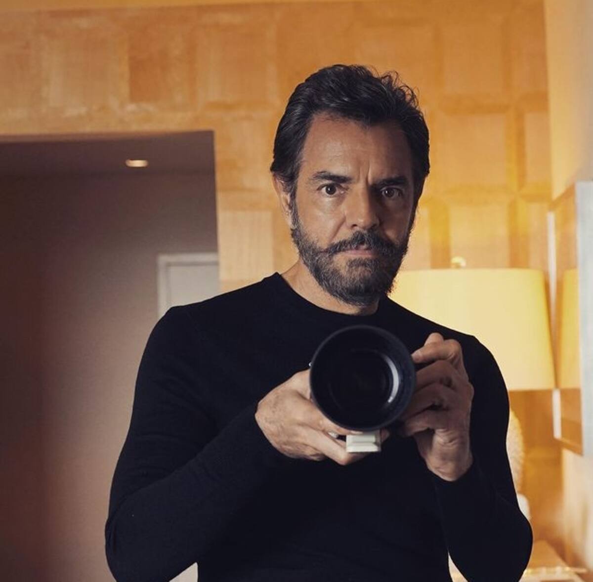 Revelan audio que envió Eugenio Derbez al papá de Octavio Ocaña - Créditos: Instagram: @ederbez