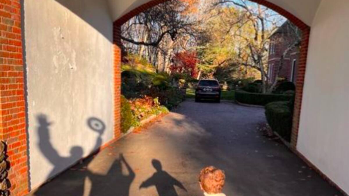 Richard Gere y su esposa muestran a su hijo por primera vez