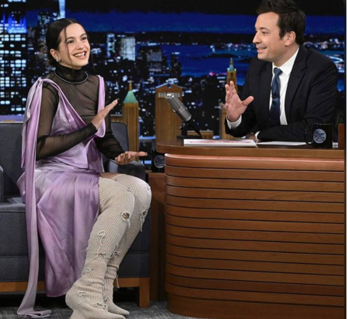 Rosalía asiste al programa de Jimmy Fallon - Créditos: Instagram