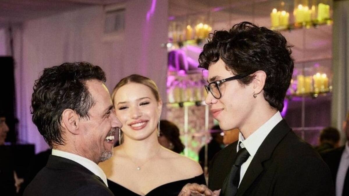 Hijo idéntico de Marc Anthony hace su debut como modelo y así lo presumió la ex Miss Universo