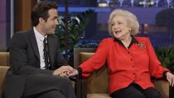 Así se despidió Ryan Reynolds de Betty White, su “exnovia”