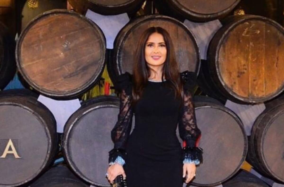 Salma Hayek muestra un avance del filme ‘El gato con botas el último deseo’