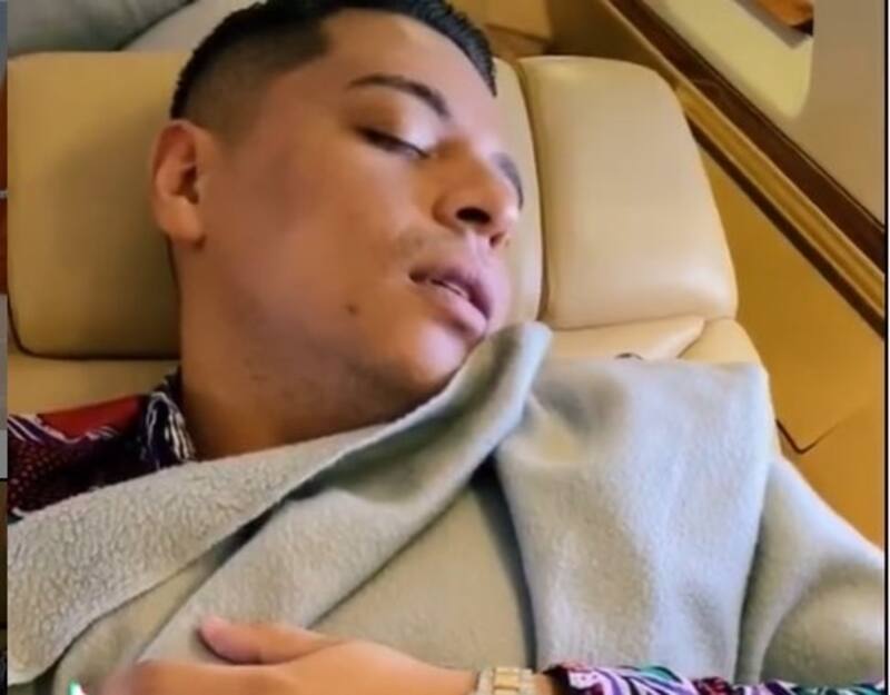 Salud del líder de Grupo Firme arroja resultados inquietantes Eduin Caz está ahora en fase de reposo - Créditos: Instagram