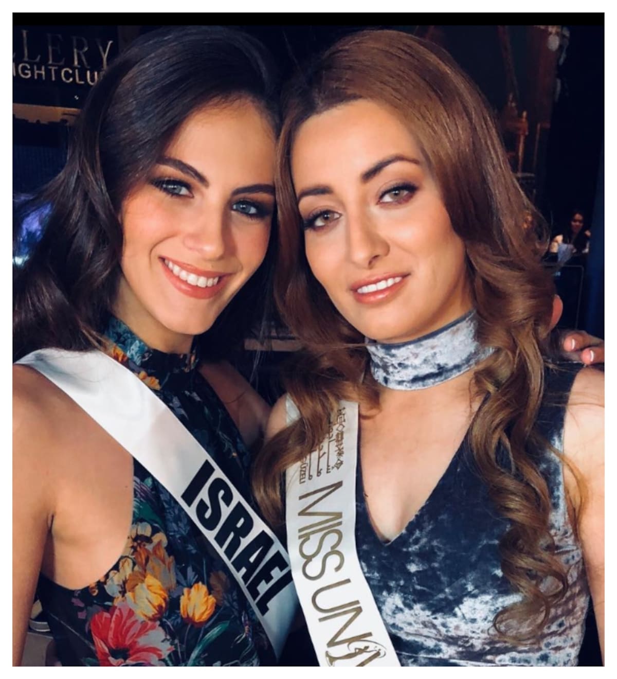Las reinas de Irak e Israel, Sarah Idan y Adar Gandelsman, se tomaron esta fotografía que dio la vuelta al mundo y causó conmoción en su país.