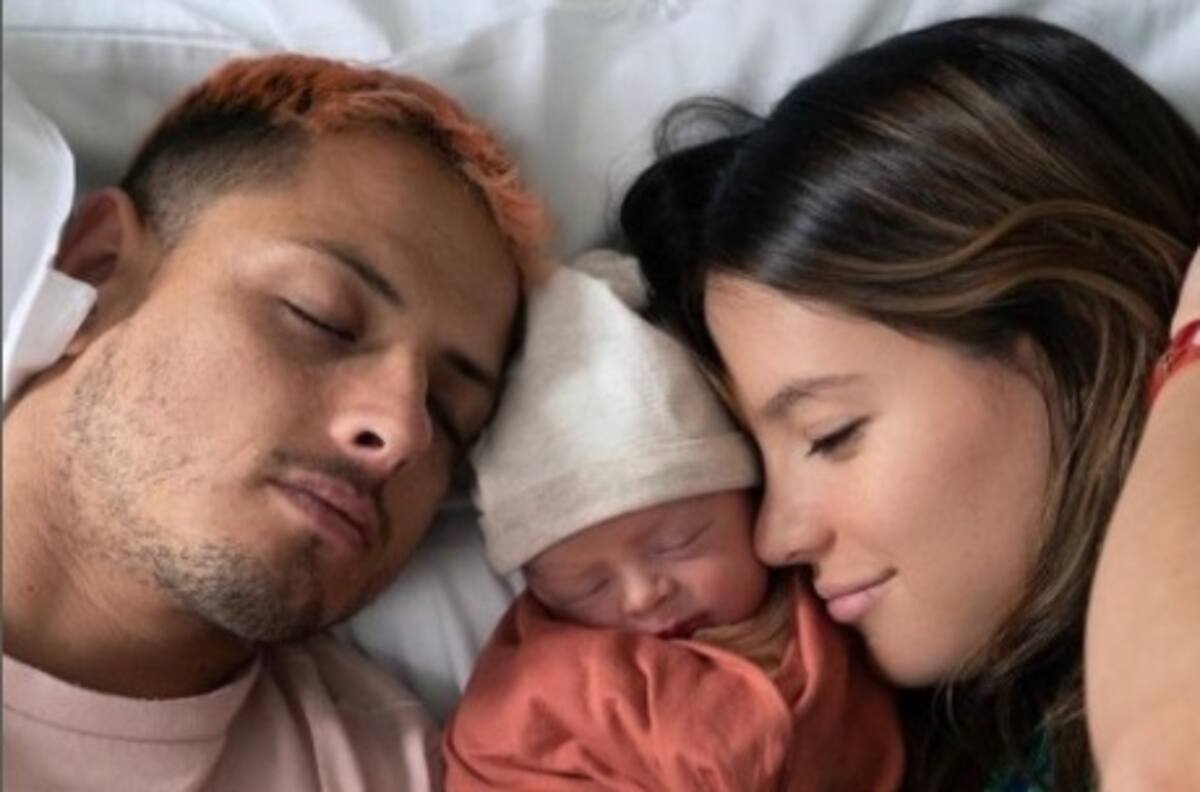 Ex de "Chicharito" Hernández presume el tiempo que pasa con los hijos del futbolista