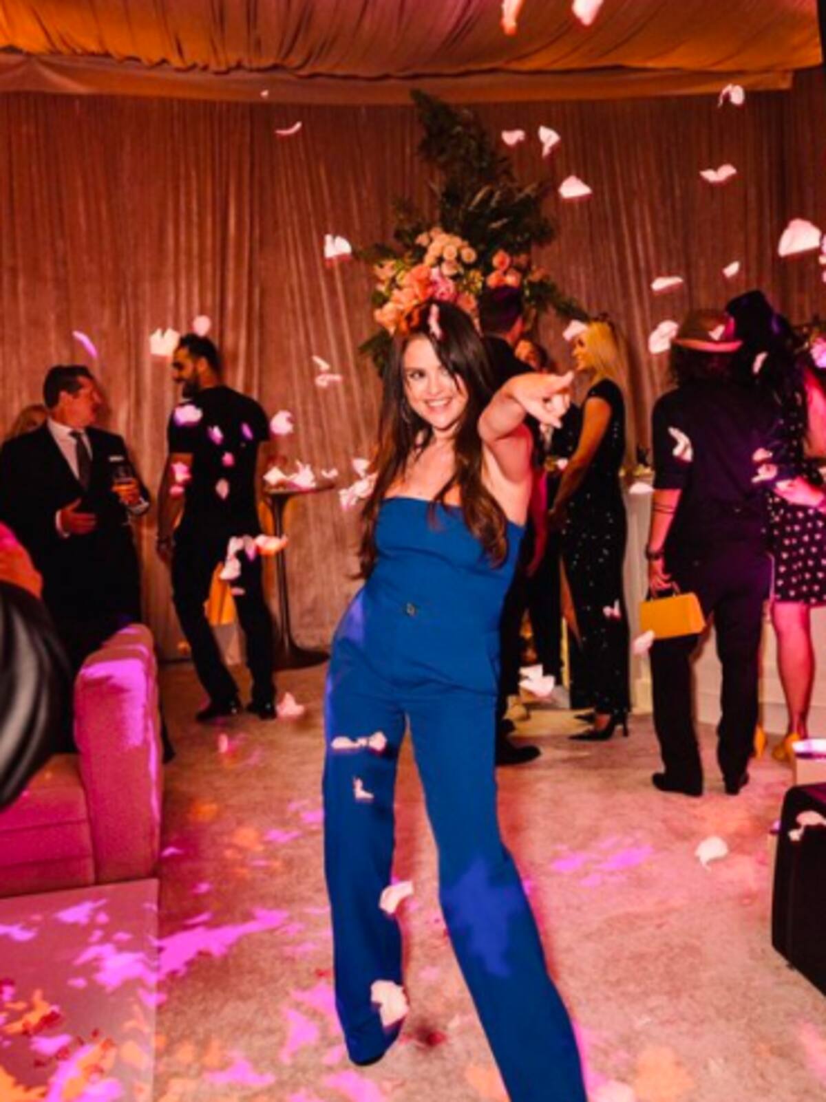 Selena disfrutó a lo grande la boda de Britney Spears - Créditos: Instagram