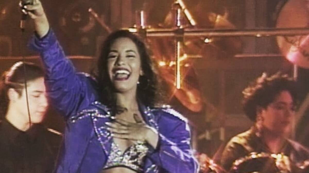 Selena Quintanilla habría sido asesinada a manos de su asistente por culpa de un anillo