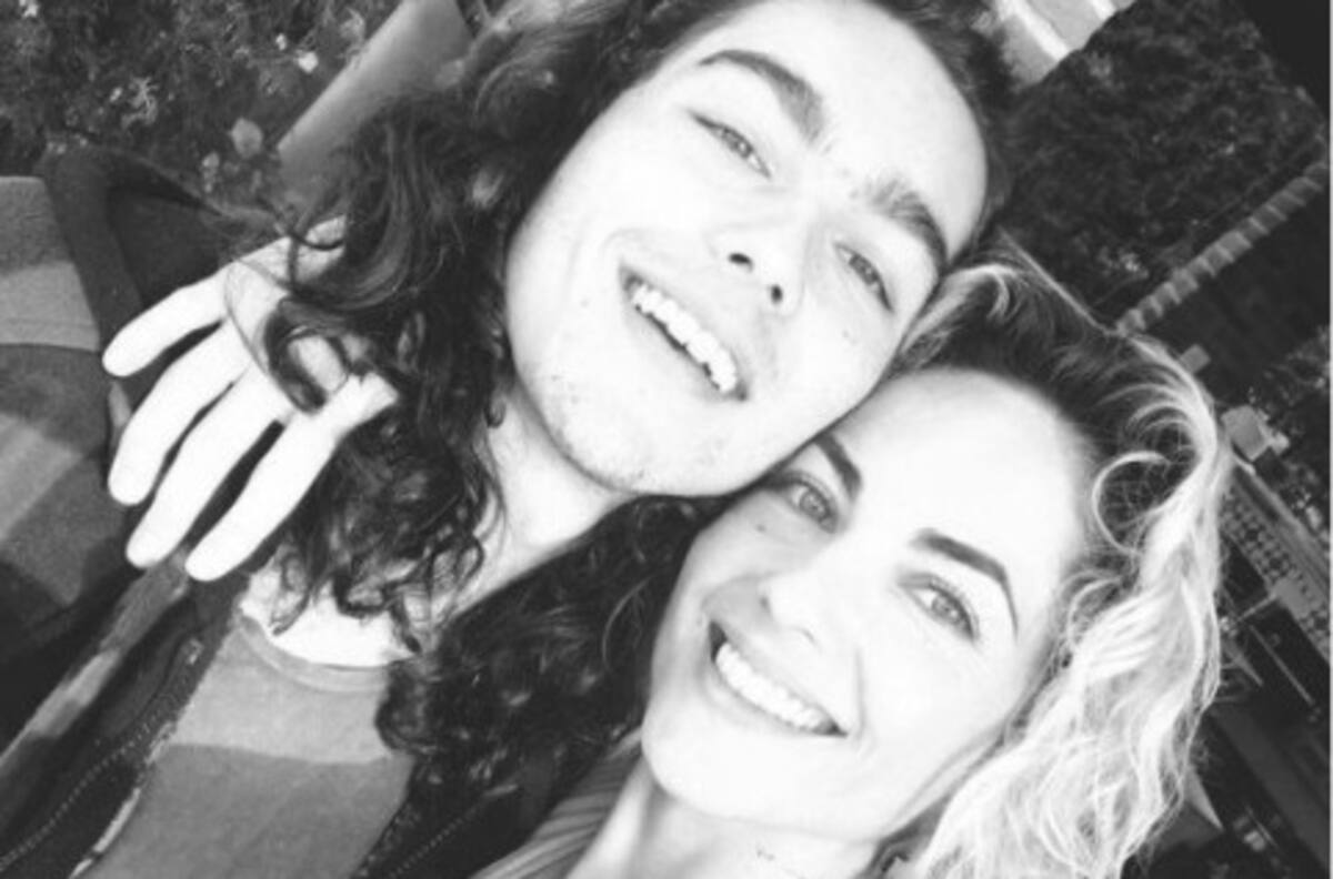 Así fueron las vacaciones de Bárbara Mori junto a su hijo Sergio en España