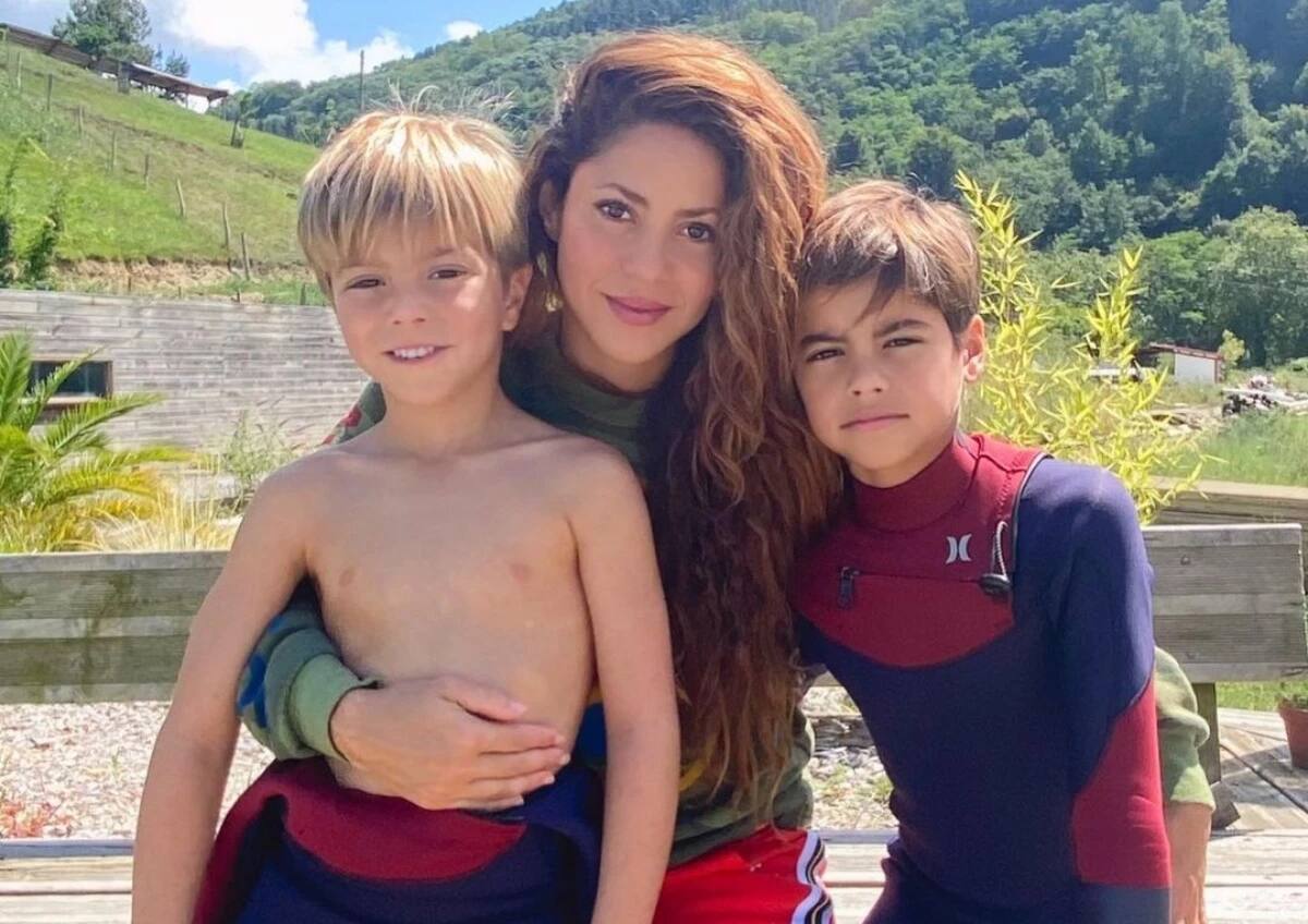 Shakira es captada de visita en Roma con sus hijos - Créditos: Instagram