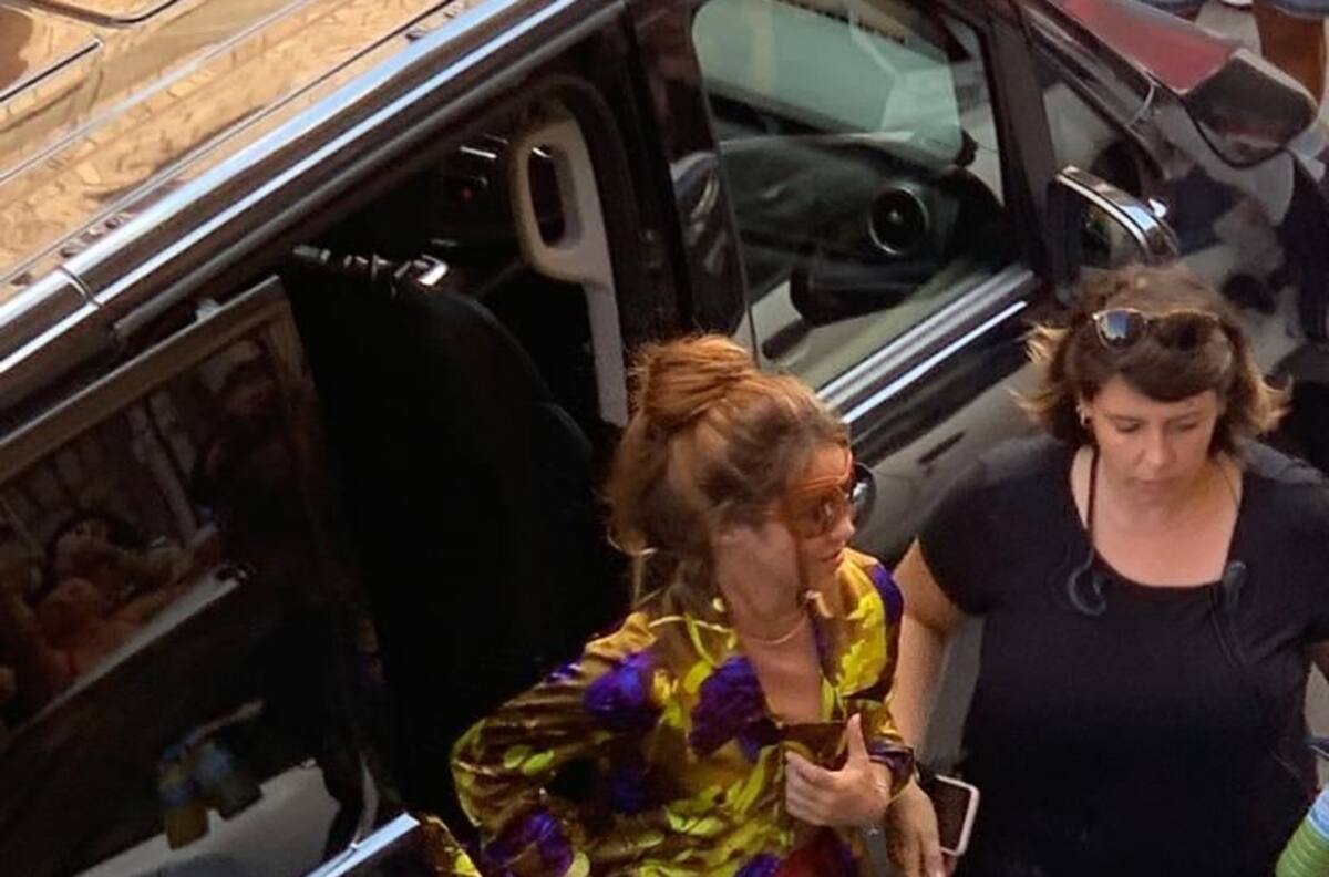 Shakira es captada muy contenta al lado de este puertorriqueño en España