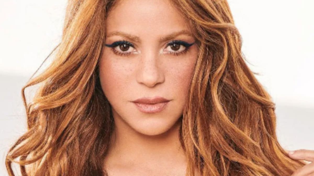 El día que Shakira evitó que famoso presentador mexicano le tocara la cintura