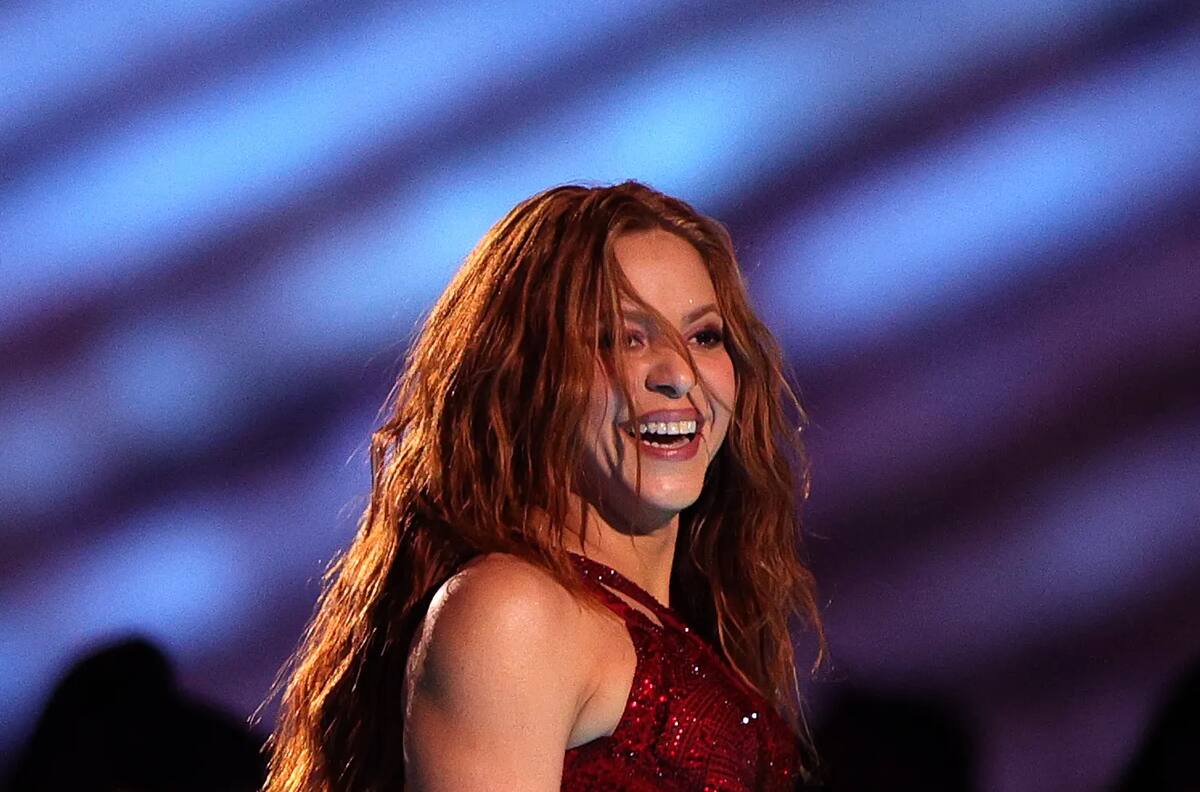 Shakira sigue facturando su desgracia amorosa con la ayuda de su familia