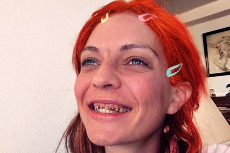 Se ha cuestionado la hormonación de Sheila Devil frente a sus problemas de adicción.