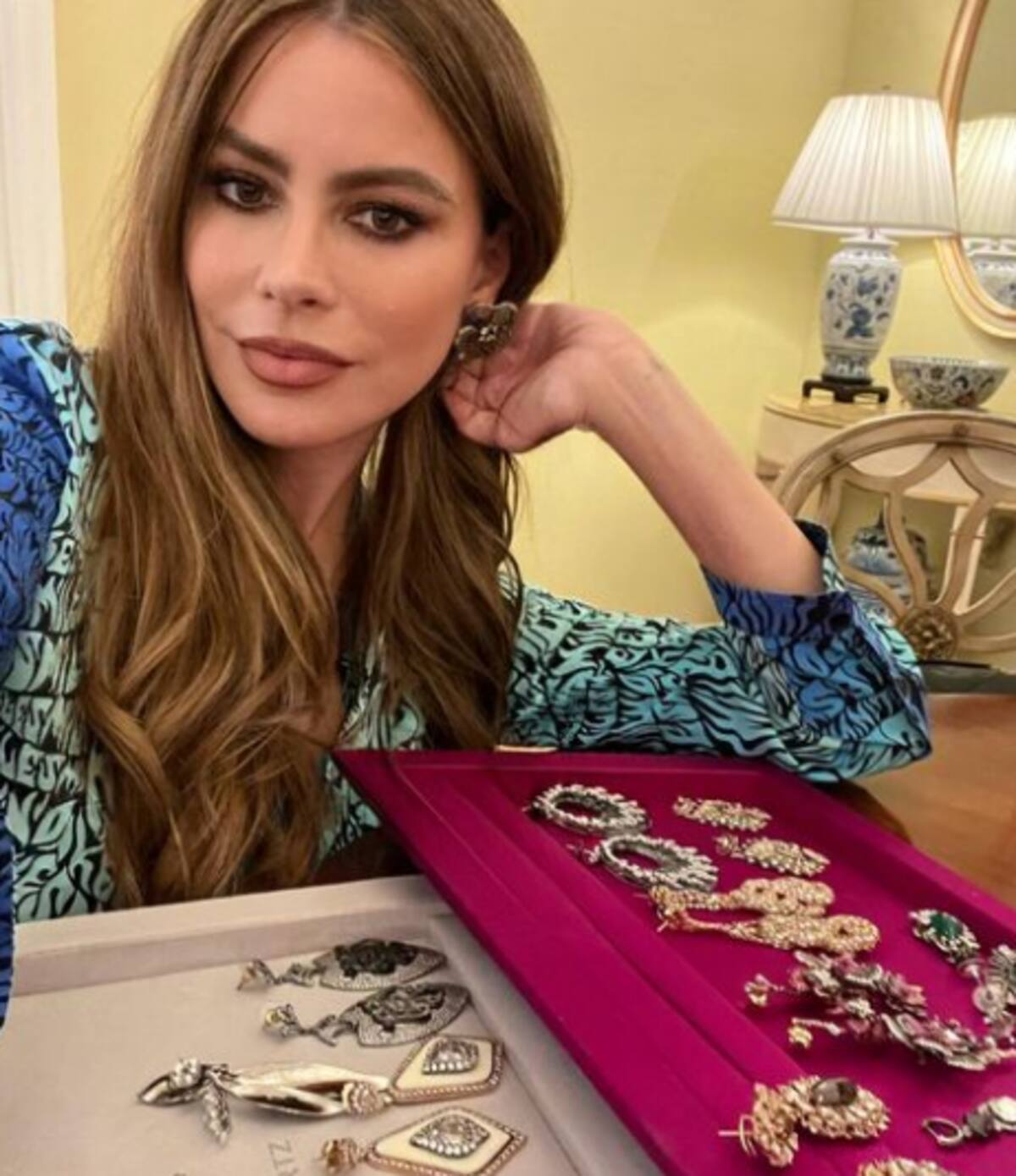 Sofía Vergara vuelve a cambiar su color de cabello; ¿Nuevo personaje? - Créditos: Instagram