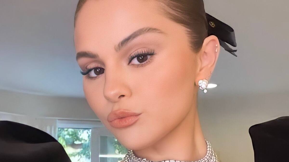 Selena Gomez en su mejor momento: con pareja nueva y actuando con su actriz favorita