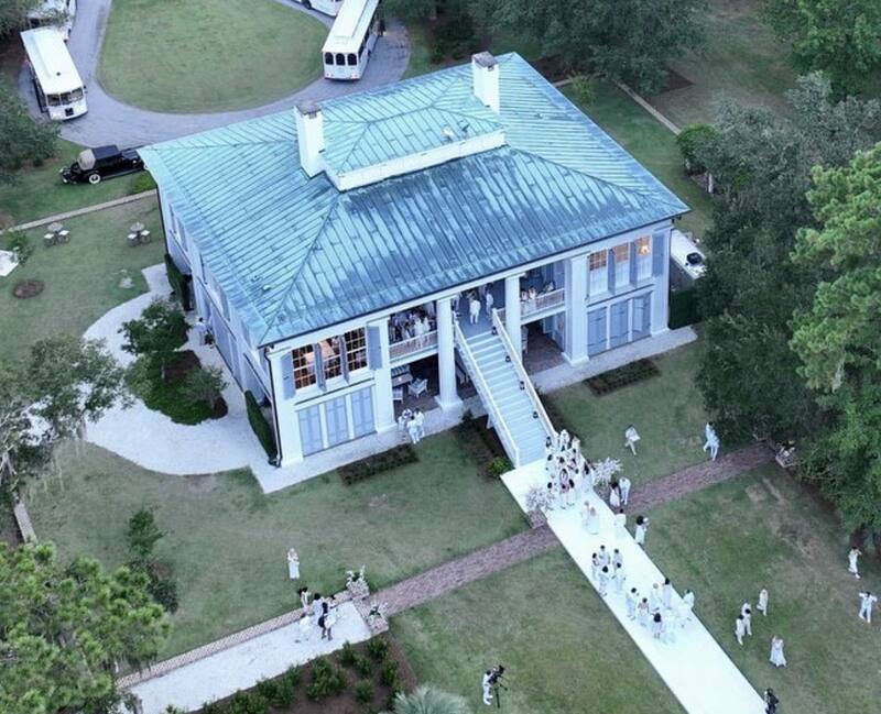 Surgen primeras imágenes de la boda de JLo y Ben Affleck - Créditos: Daily Mail