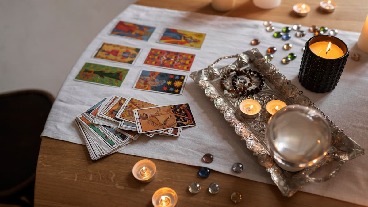 Lectura de Tarot: descubre el mensaje que las cartas tienen para tu signo del zodiaco este 10 de junio