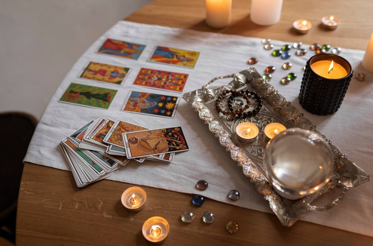Lectura de Tarot: descubre el mensaje que las cartas tienen para tu signo del zodiaco este 10 de junio