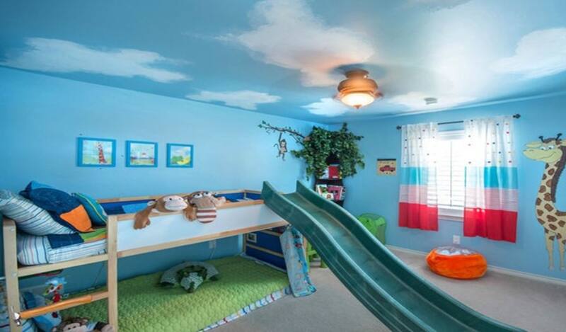 Encuentra el martillo en la habitación