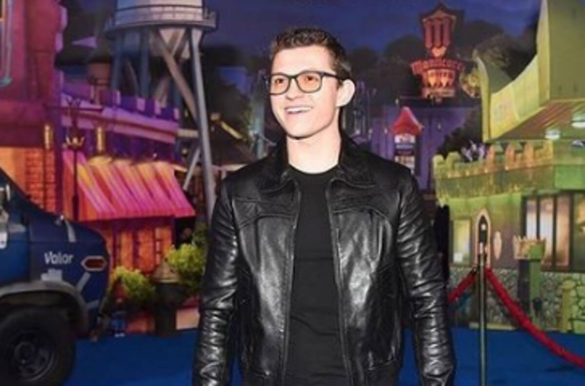 Tom Holland recibe burlas por pretender hablar en español