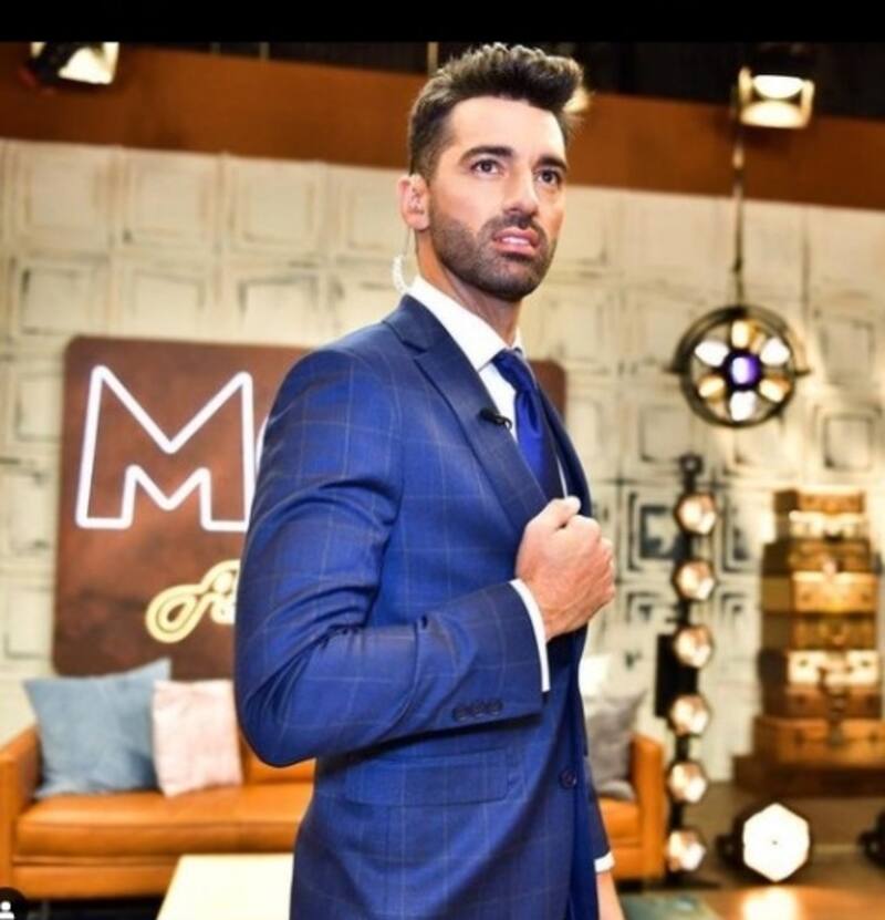 Toni Costa se toma fotos junto a su hija en casa de Adamari López - Créditos: Instagram Toni Costa