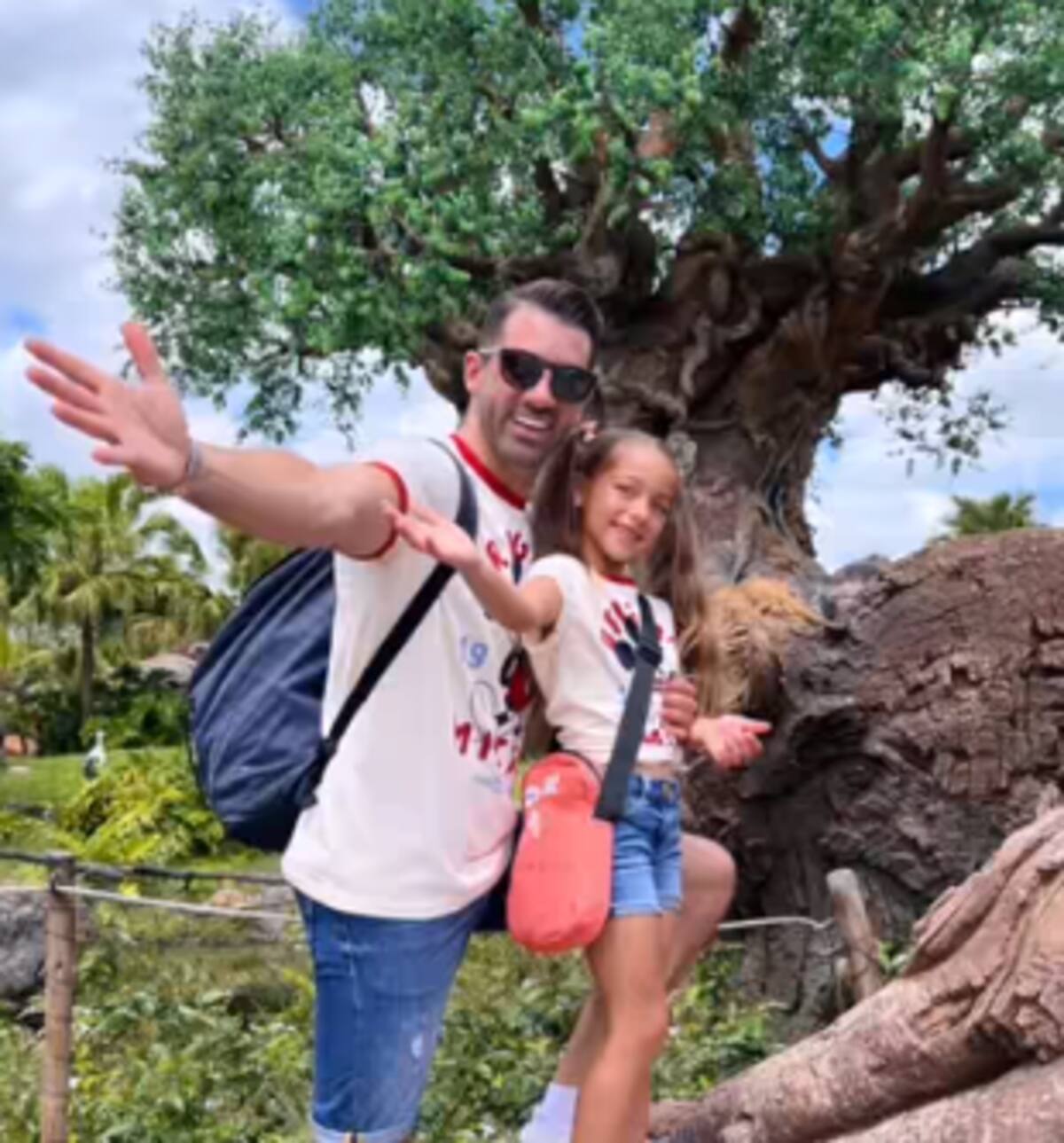 Toni Costa y su hija Alaïa presentaron al nuevo integrante de la familia - Créditos: Instagram