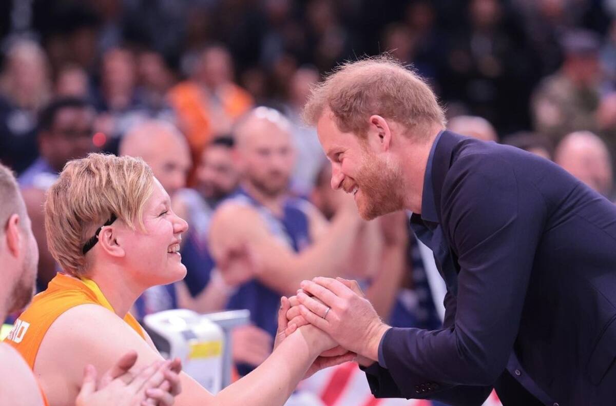 Príncipe Harry vuelve a Netflix con su juguete más preciado