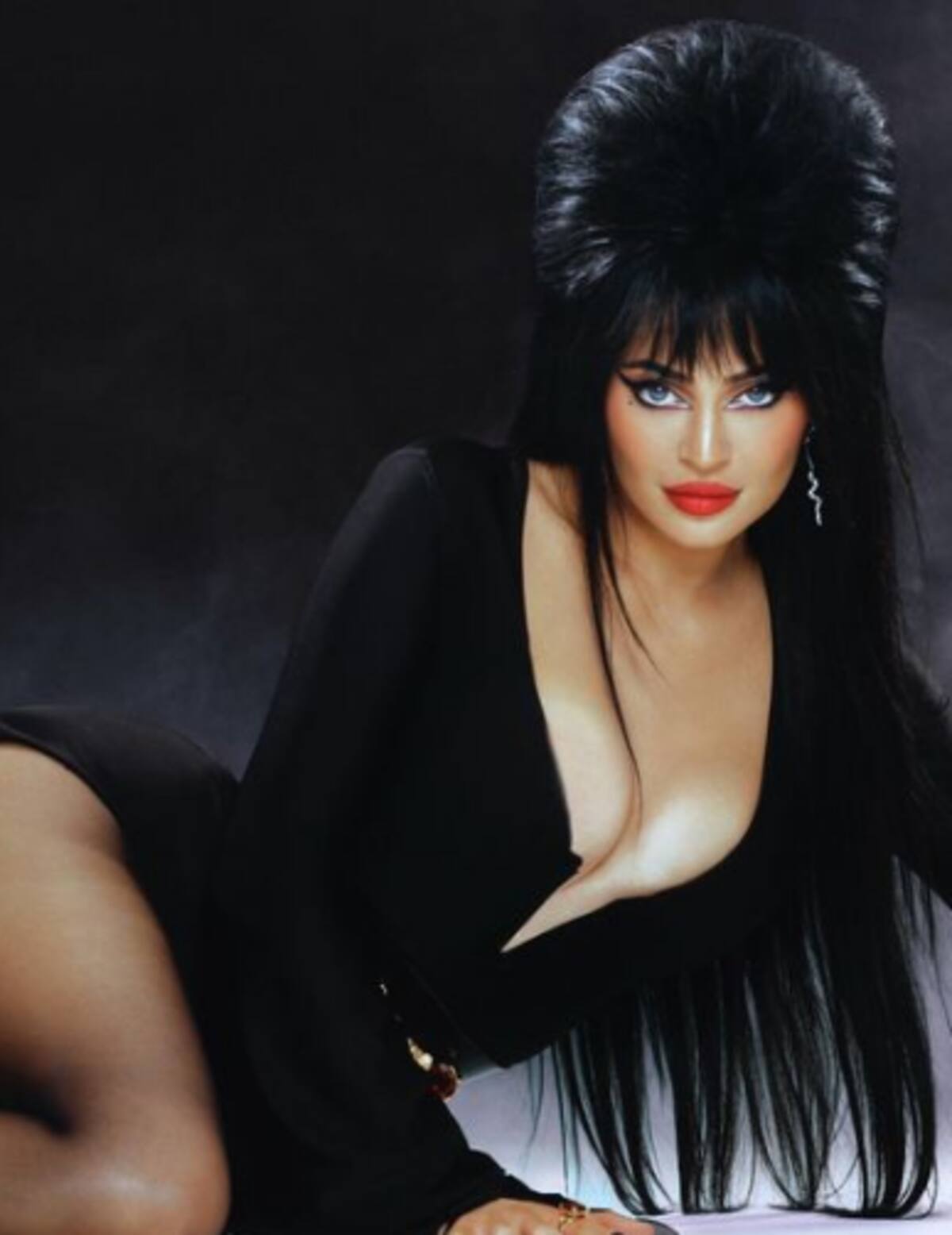 Usuarios en redes acusan a Kylie Jenner se exagerar con la edición para sus fotos de Halloween - Créditos: Instagram