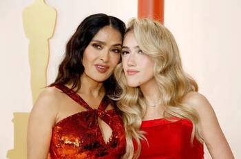 Valentina Paloma, hija de Salma Hayek, lució un vestido de hace más de 20 años