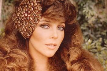 Verónica Castro presume "romance" con actor de Hollywood