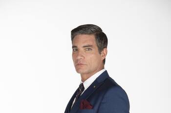 ¡Exclusiva! Víctor González nos habla sobre su personaje en 'Los ricos también lloran'